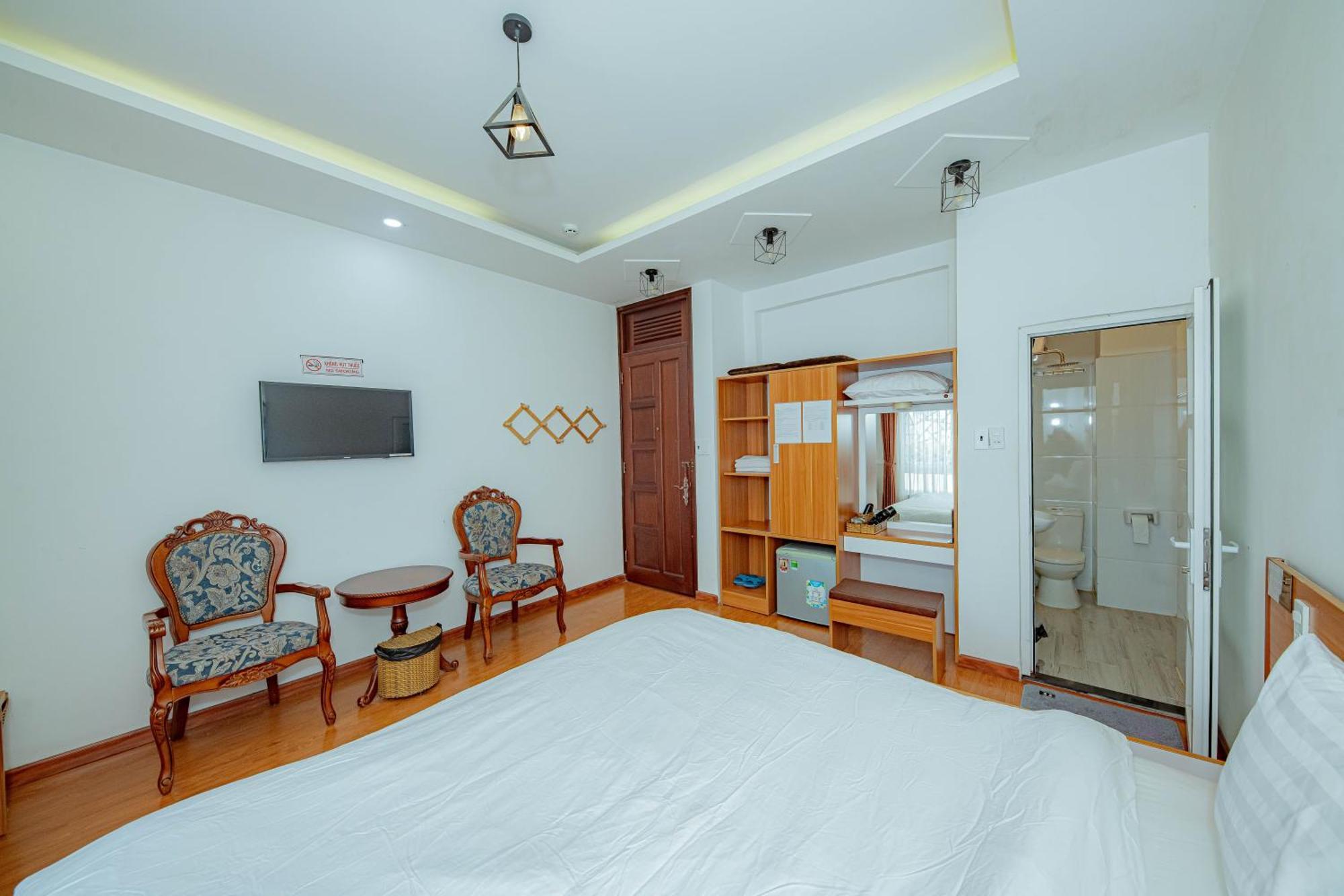 Thanh Anh 2 - Gan Cho Dem Hotel Đà Lạt